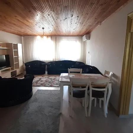 Nahif Apartment *